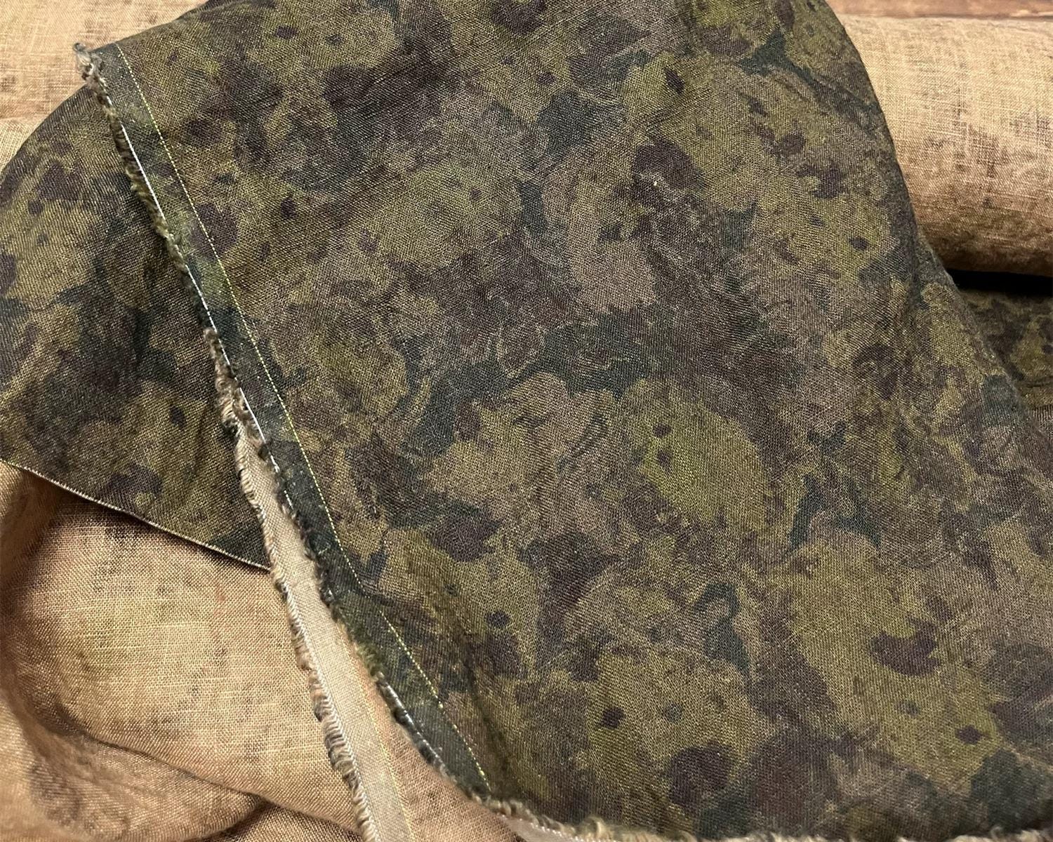 BJYOXN - 100% Linen, Vintage Style Digital Print, 200 gram 135cm wide by the Yard
