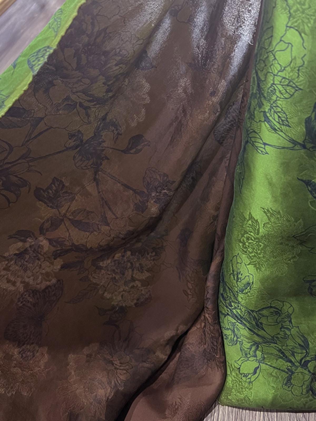 QINTNG - Handmade 25 Momme HUALUO Jacquard Mud Silk Fabric (Openwork texture) - 113cm by the Yard