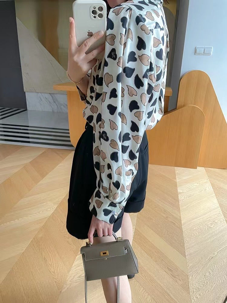 BUBHDX - 21 Momme   Heart Shape Digital Print Stretch Silk Satin Fabric - 140cm wide by the Yard