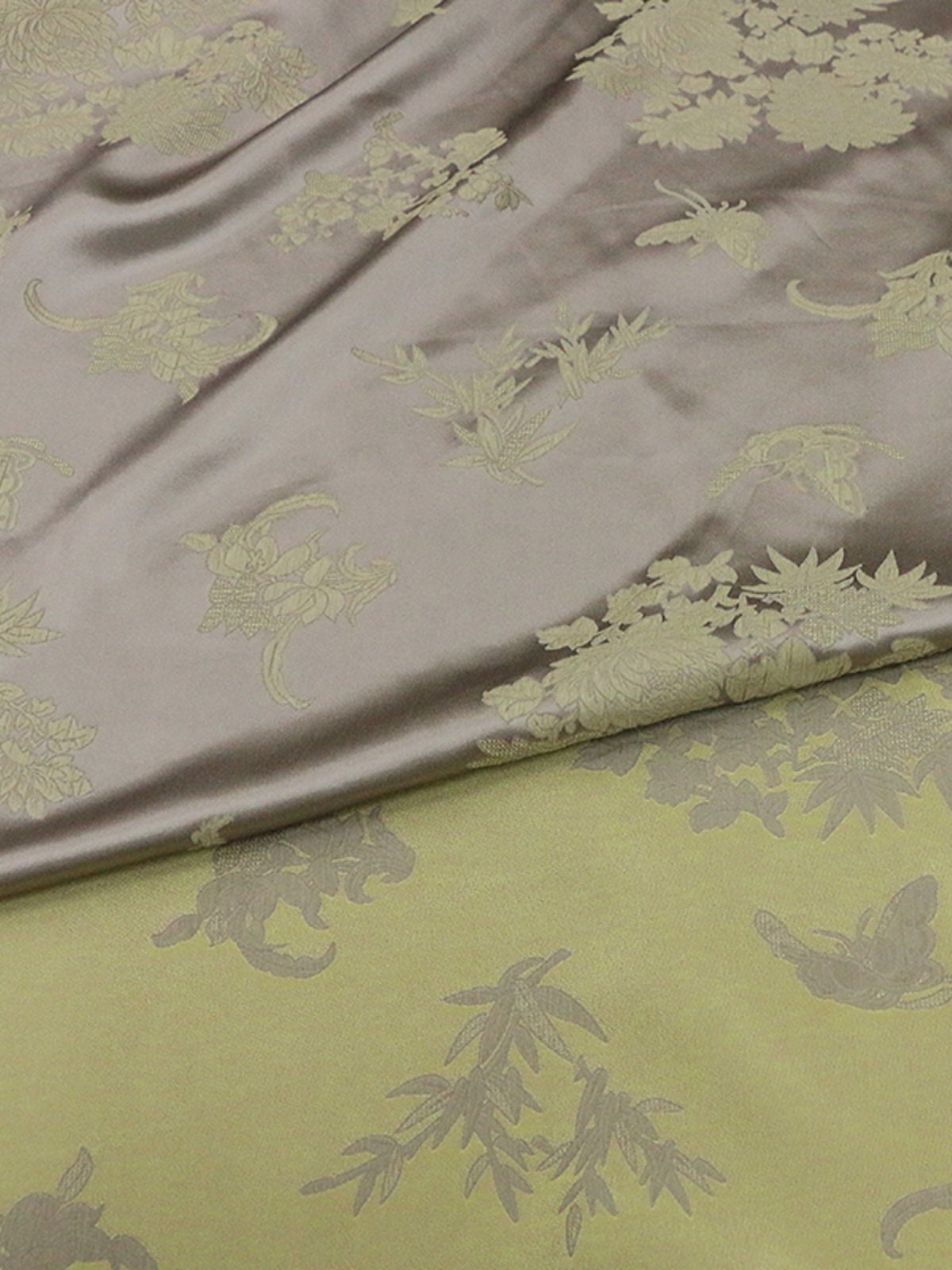 QIAHUI - Handmade Embossed Guanle Crepe Jacquard Stretch Two-Tone Heterochromatic Silk Fabric - 138cm wide by the Yard
