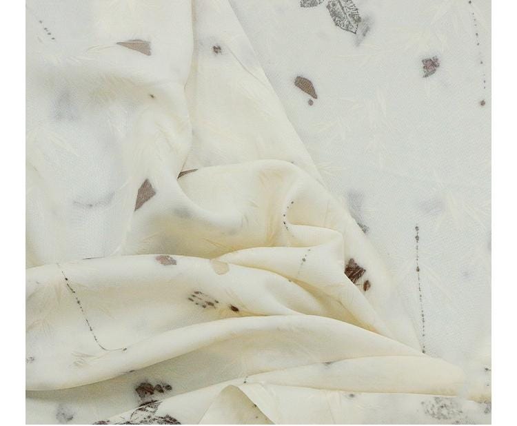 TURAYE - 19 Momme Handmade Jacquard Plant Dye Leaf Pattern Jacquard Perforated Silk Fabric Silk Rayon Blend - 128cm wide by the Yard