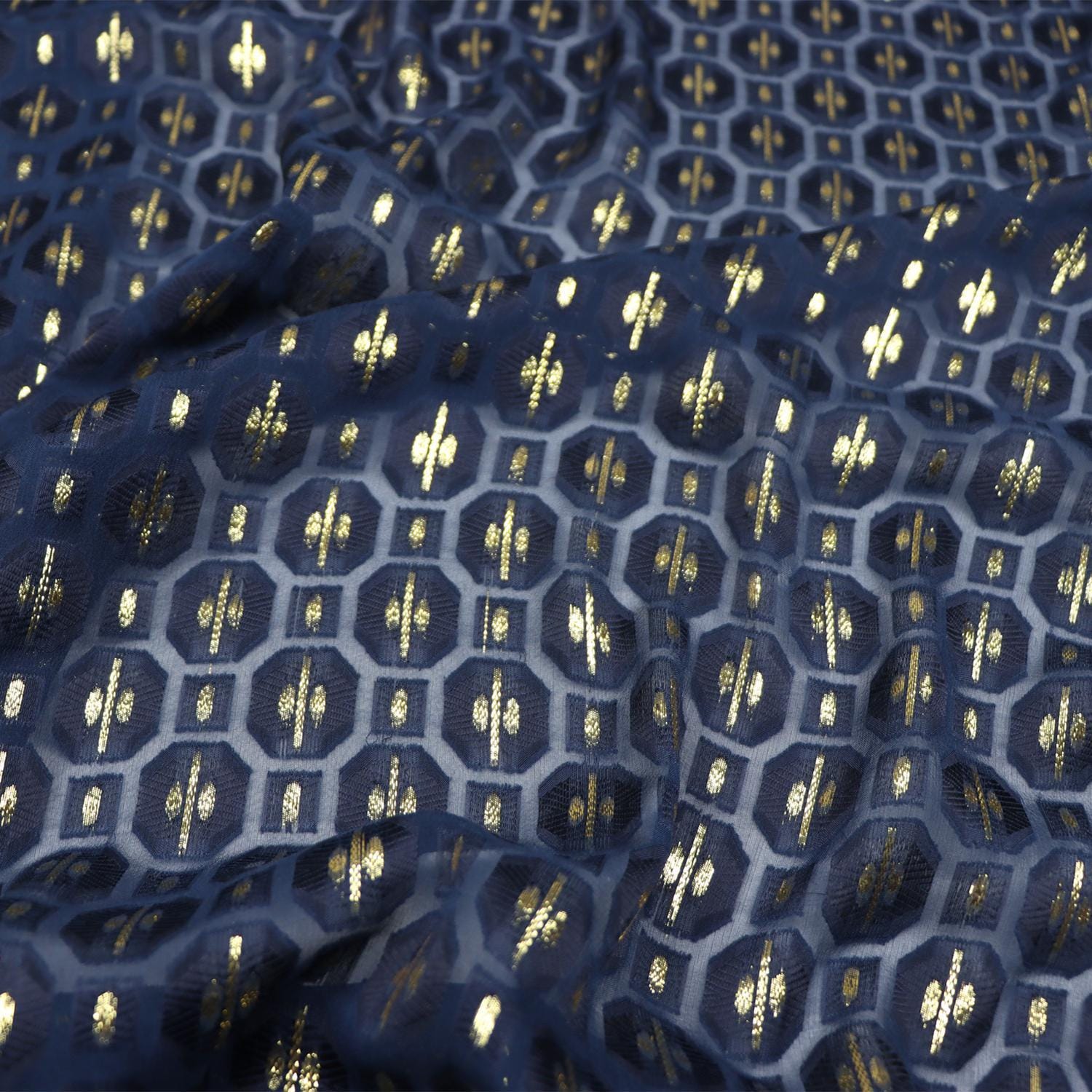 JFHZDH - 16 Momme Golden Thread Weave Silk Georgette Fabric - 114cm wide by the Yard