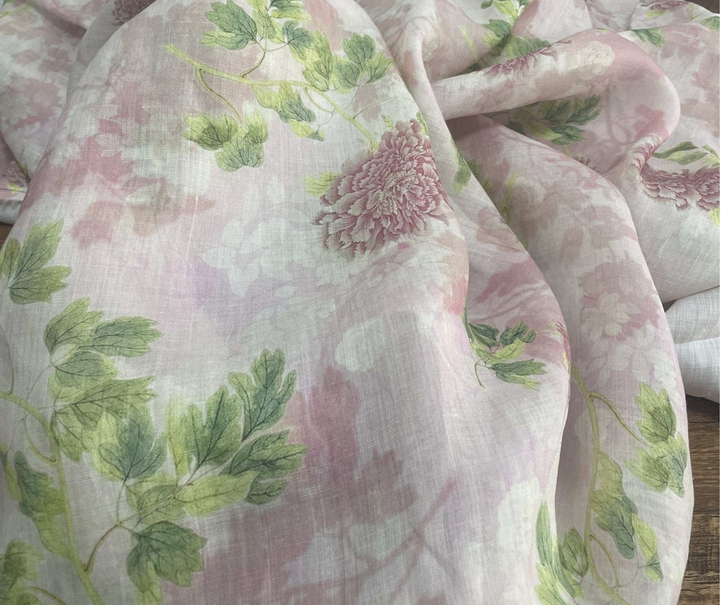 CHONGYIN - Digital Printing 42 Thread Count Ramie Fabric - 140cm wide by the Yard