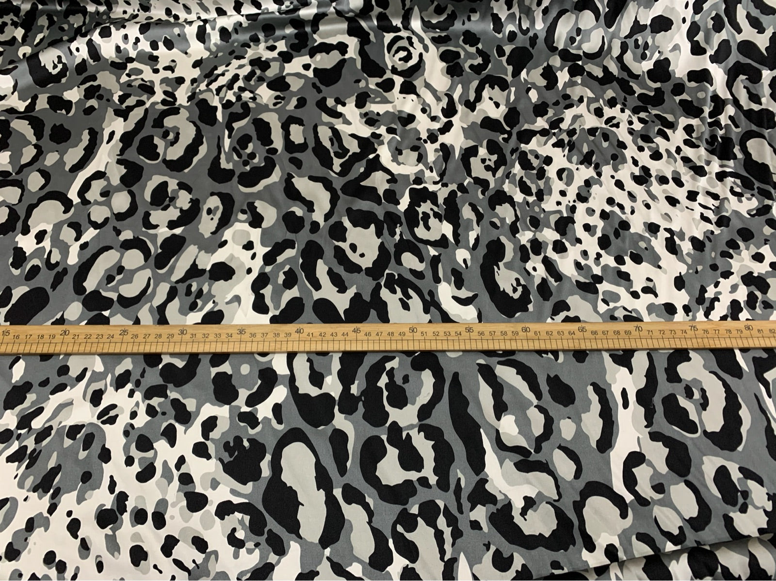 BAOWIN - 19 Momme White Leopard Pattern Digital Print Stretch Silk Satin Fabric - 108cm wide by the Yard