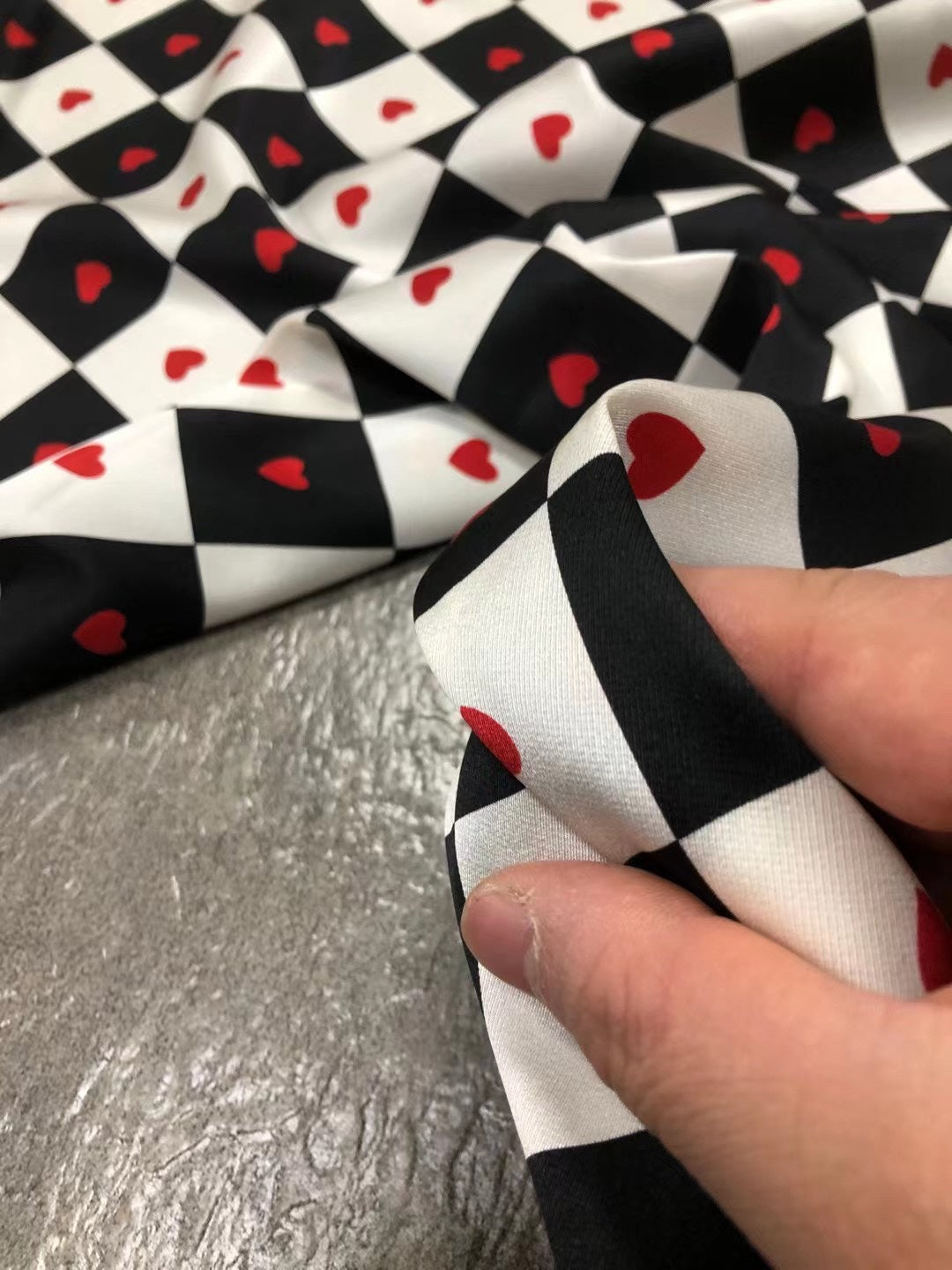 BUBAXG - 21 Momme Grid Love Digital Print Stretch Silk Satin Fabric - 140cm wide by the Yard