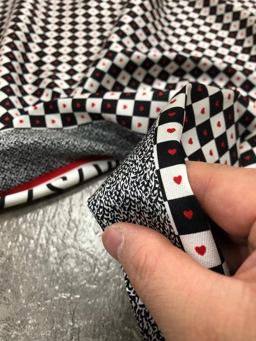 BUBAXG - 21 Momme Grid Love Digital Print Stretch Silk Satin Fabric - 140cm wide by the Yard