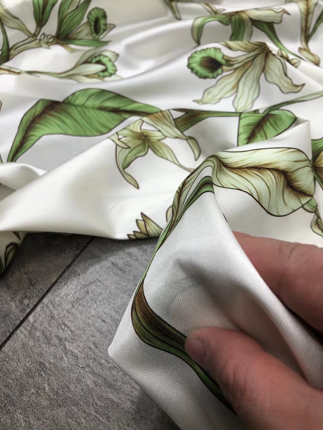 BUBBDL - 21 Momme Green Leaves on White Background Digital Print Stretch Silk Satin Fabric - 140cm wide by the Yard