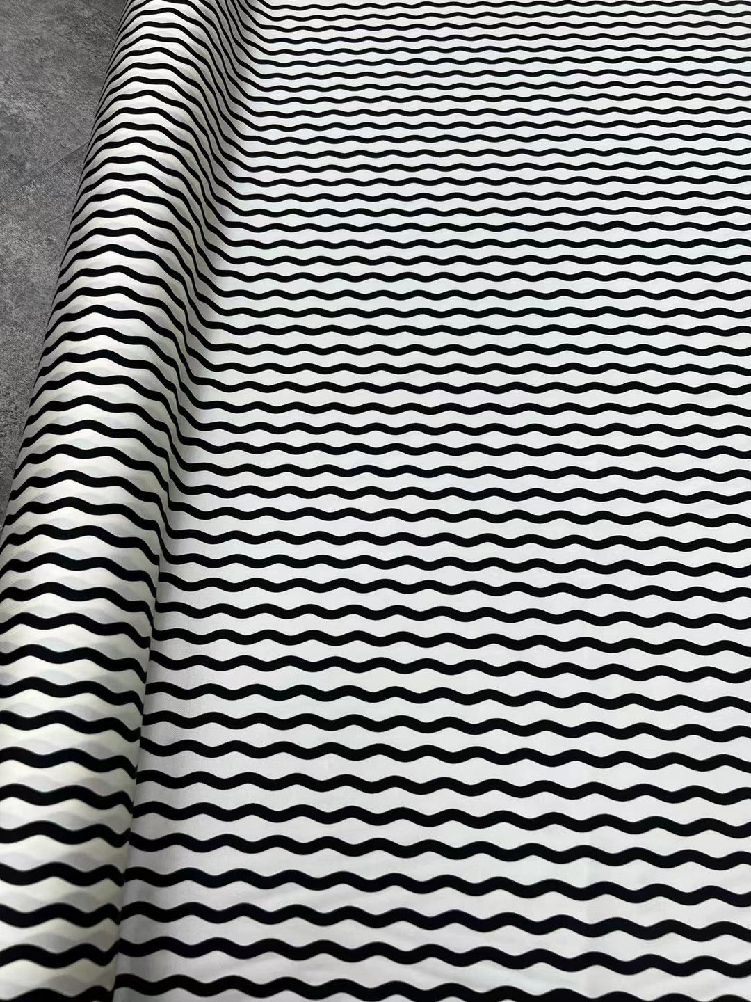 BUBBLW - 21 Momme Black Wavy Stripes Digital Print Stretch Silk Satin Fabric - 140cm wide by the Yard