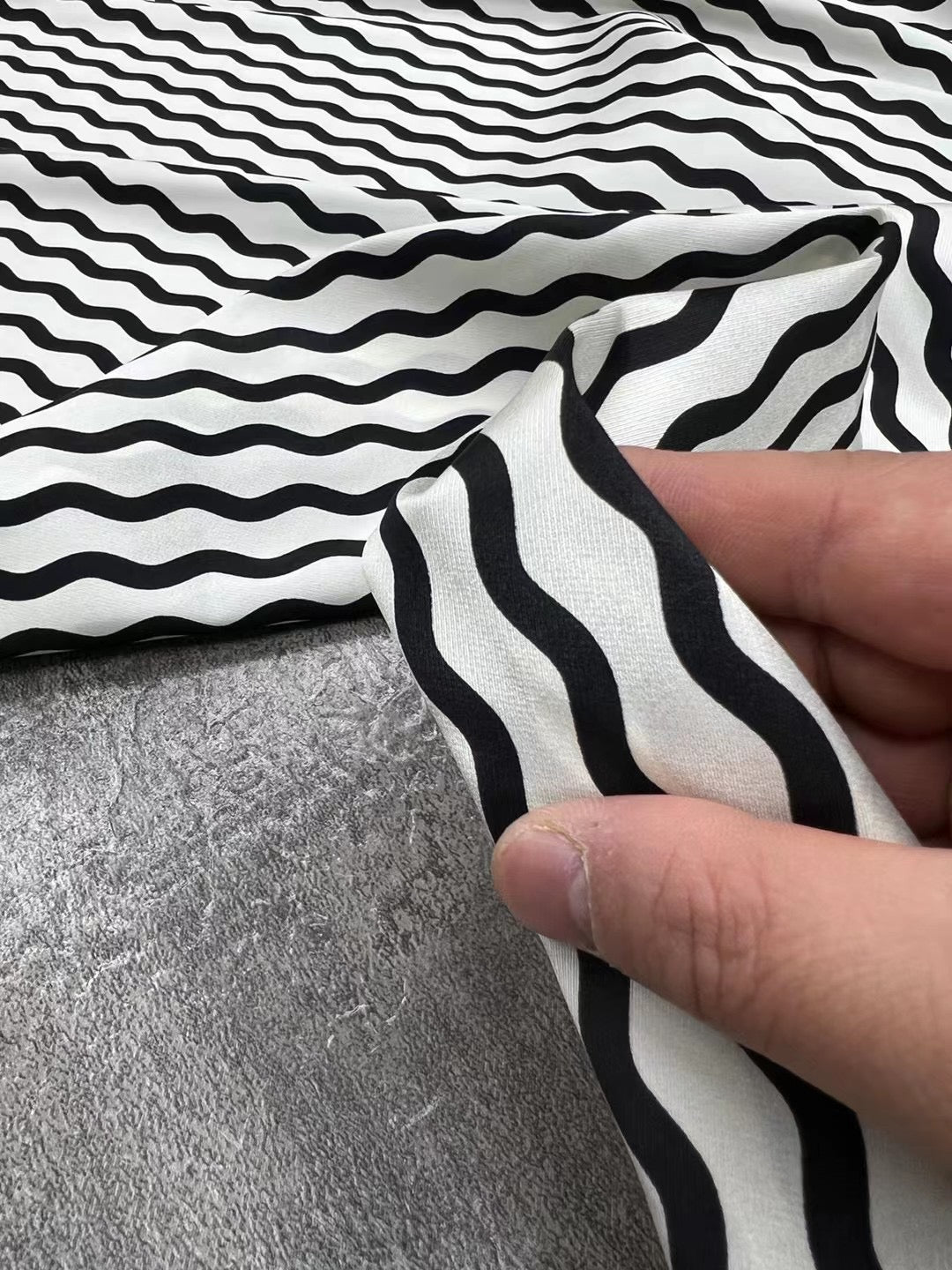 BUBBLW - 21 Momme Black Wavy Stripes Digital Print Stretch Silk Satin Fabric - 140cm wide by the Yard