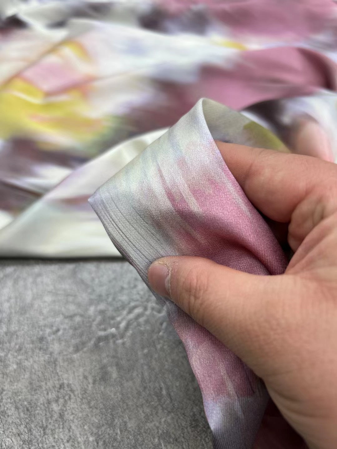 BUBCYR - 21 Momme Blurred Style Digital Print Stretch Silk Satin Fabric - 140cm wide by the Yard