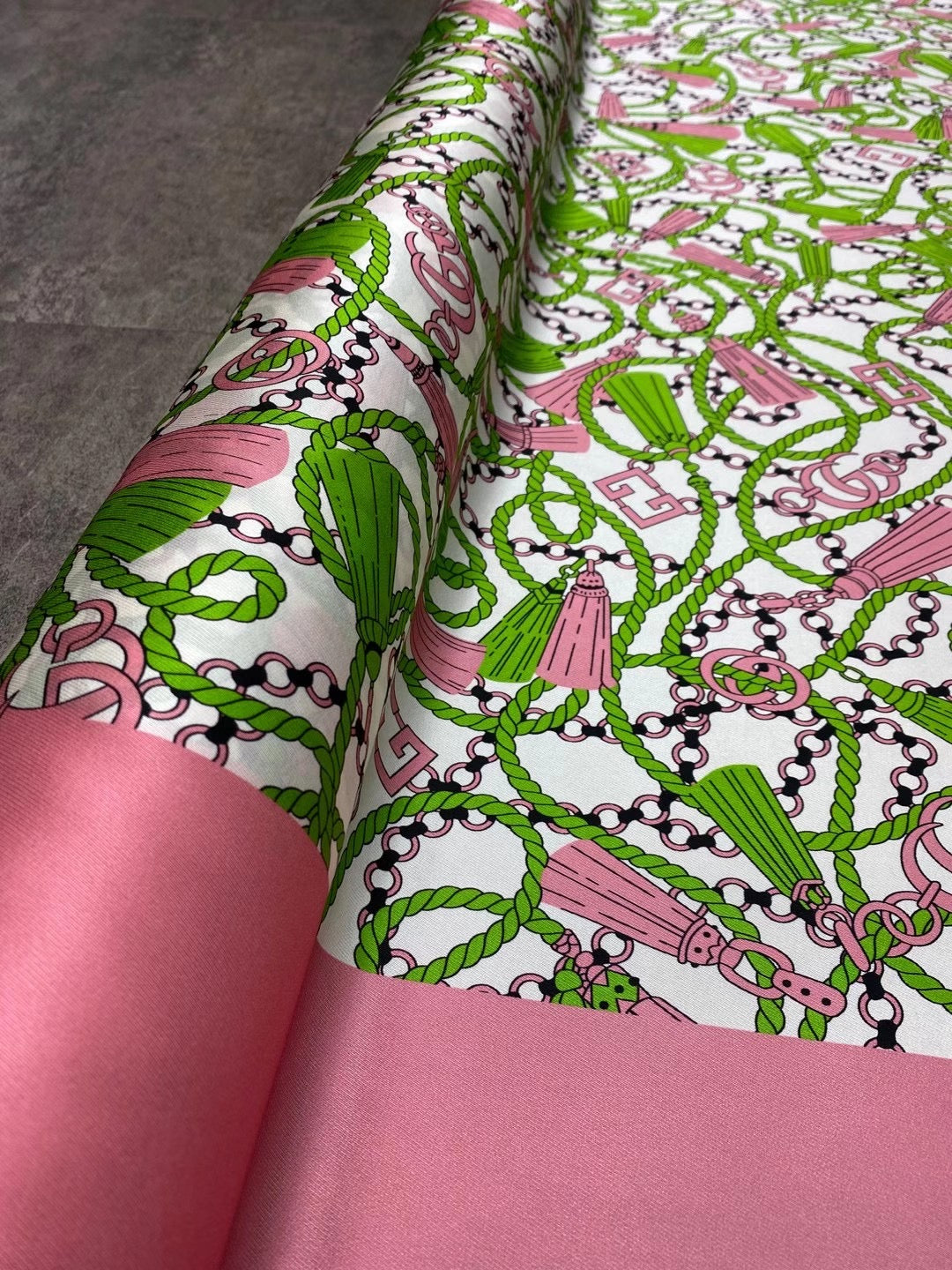 BUBFLL - 21 Momme Pink and Green Contrast Classic Chain Digital Print Stretch Silk Satin Fabric - 140cm wide by the Yard