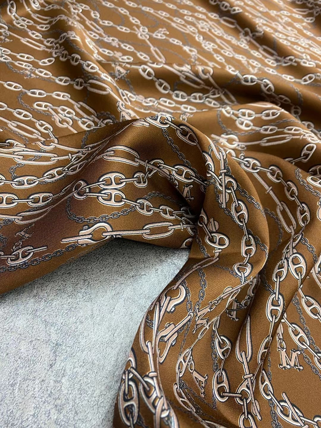 BUBHLT - 21 Momme Classic Chain Digital Print Stretch Silk Satin Fabric - 140cm wide by the Yard