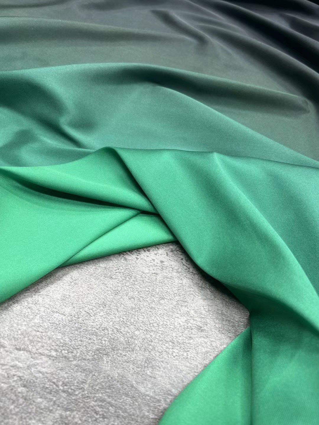 BUBLJB - 21 Momme Green Gradient Color  Digital Print Stretch Silk Satin Fabric - 140cm wide by the Yard