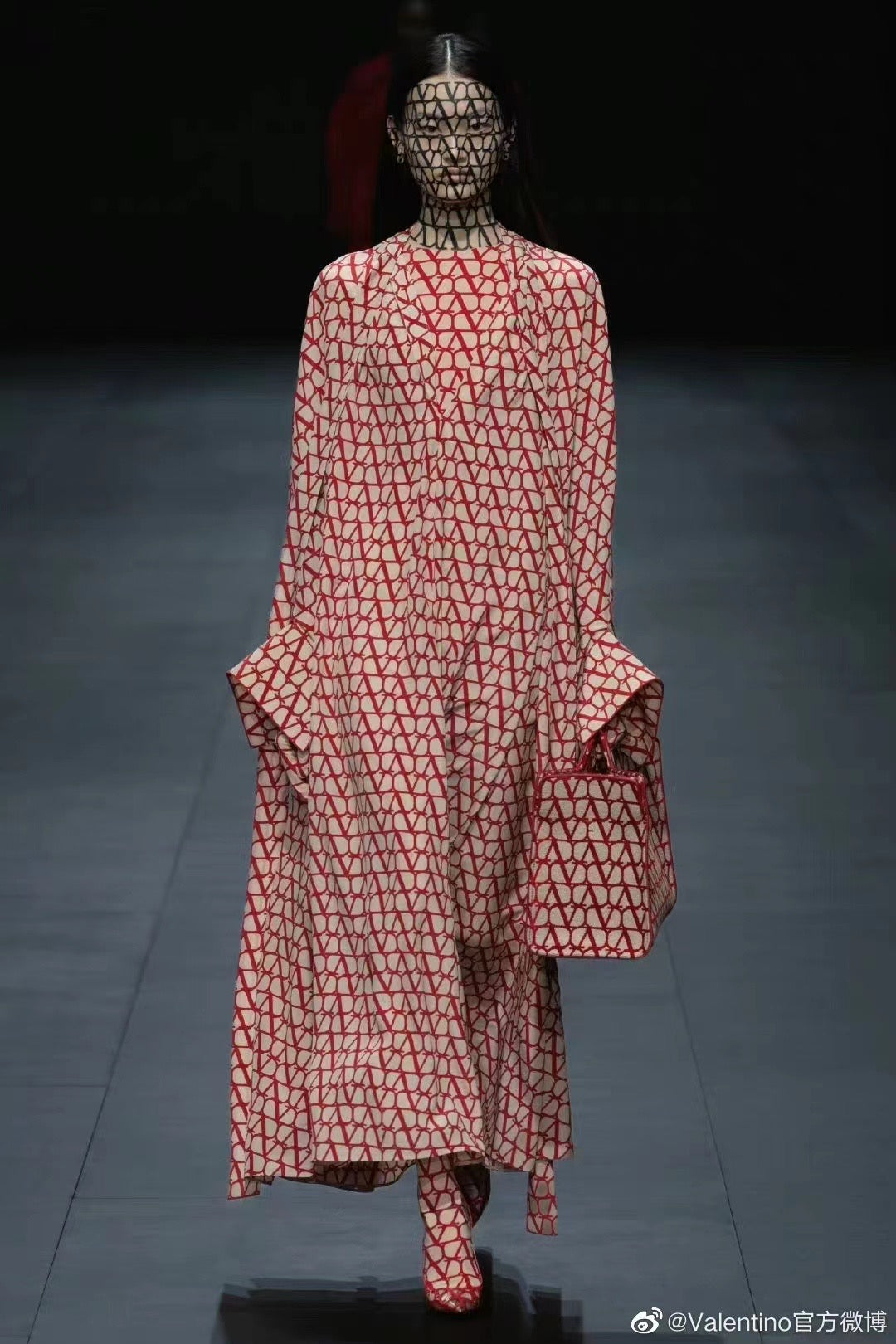 BUBZMV - 21 Momme Letter Digital Print Stretch Silk Satin Fabric - 140cm wide by the Yard