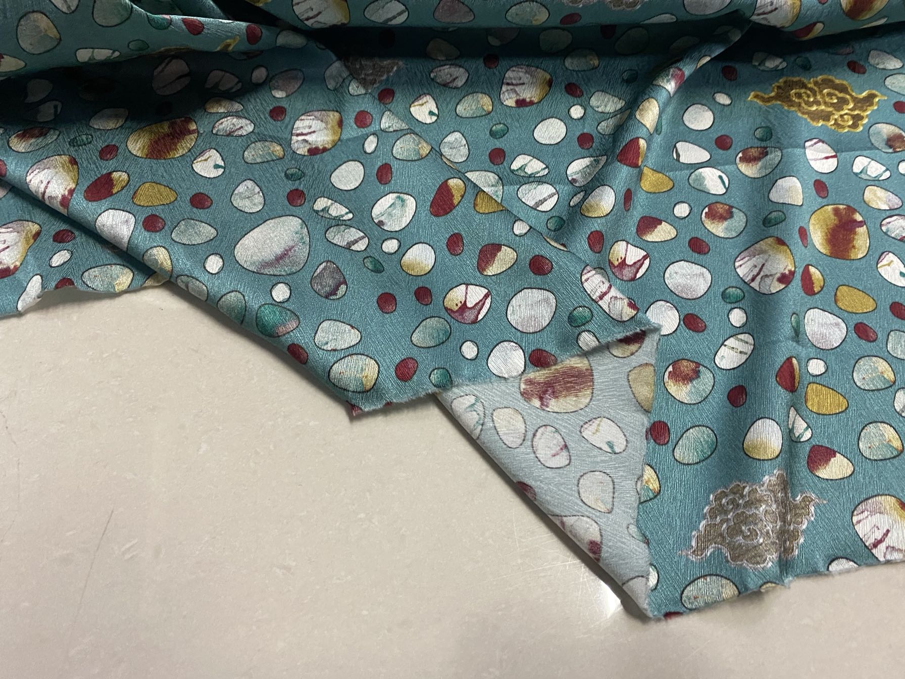 ESHICA - 22 Momme  Pattern Digital Print Stretch Silk Satin Fabric - 108cm wide by the Yard