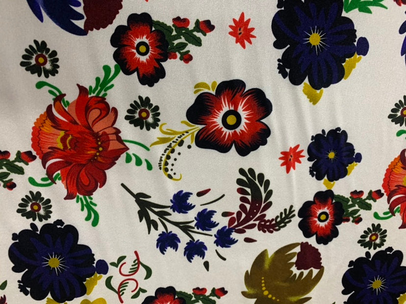 FADUOH - 19 Momme Romantic Floral Pattern Digital Print Stretch Silk Satin Fabric - 108cm wide by the Yard