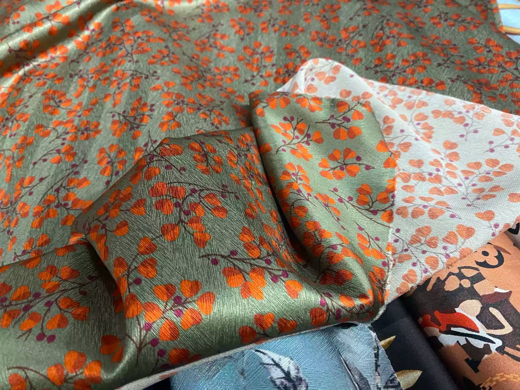 JUSEYE - 22 Momme Orange Leaves  Pattern Digital Print Stretch Silk Satin Fabric - 138cm wide by the Yard