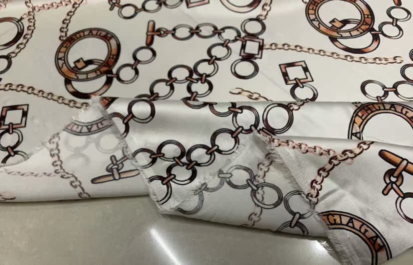 LIATIA - 19 Momme Chain Circle Pattern Digital Print Stretch Silk Satin Fabric - 140cm wide by the Yard