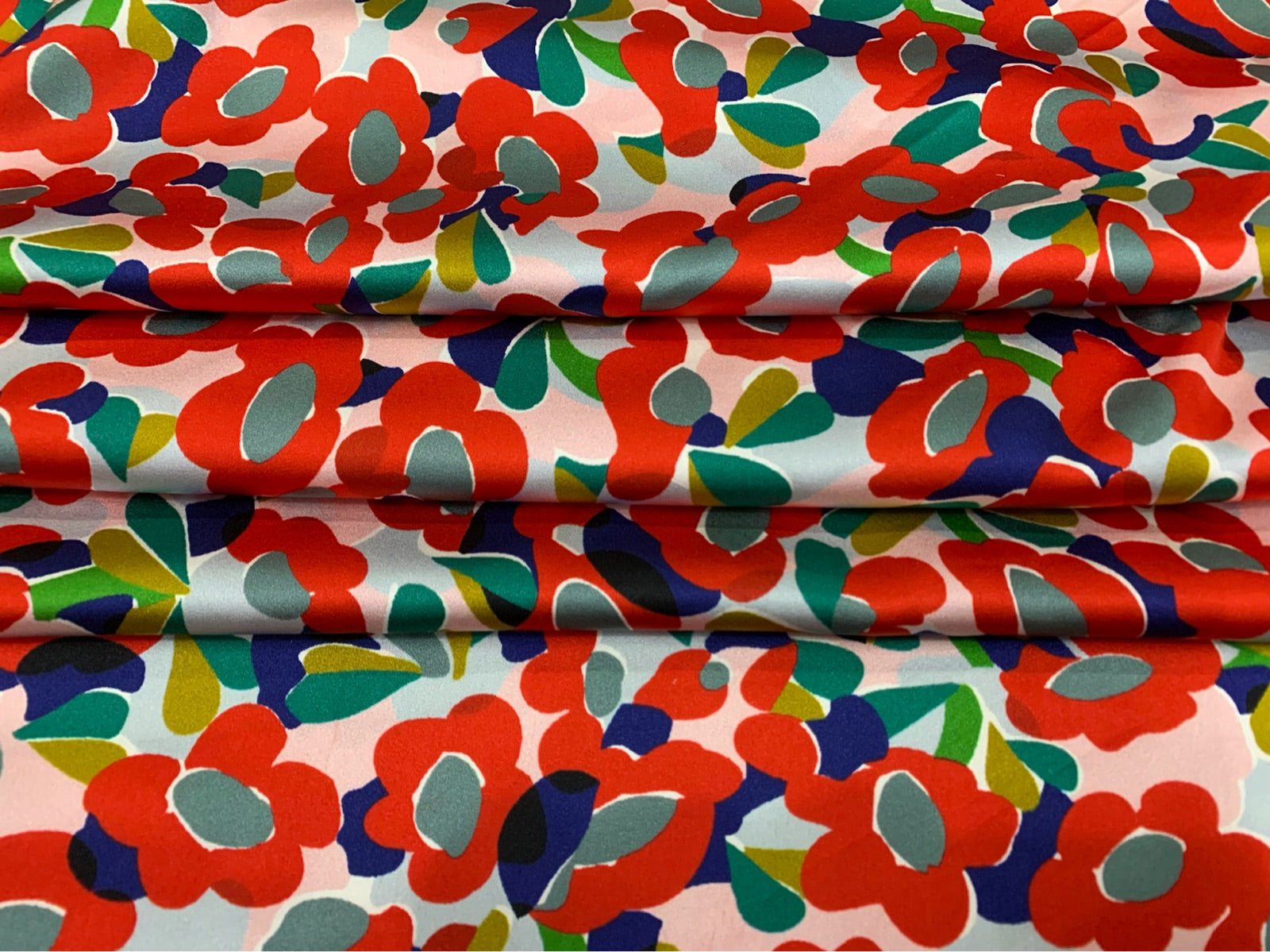 LITSUFA - 19 Momme Flowers Pattern Digital Print Stretch Silk Satin Fabric - 140cm wide by the Yard