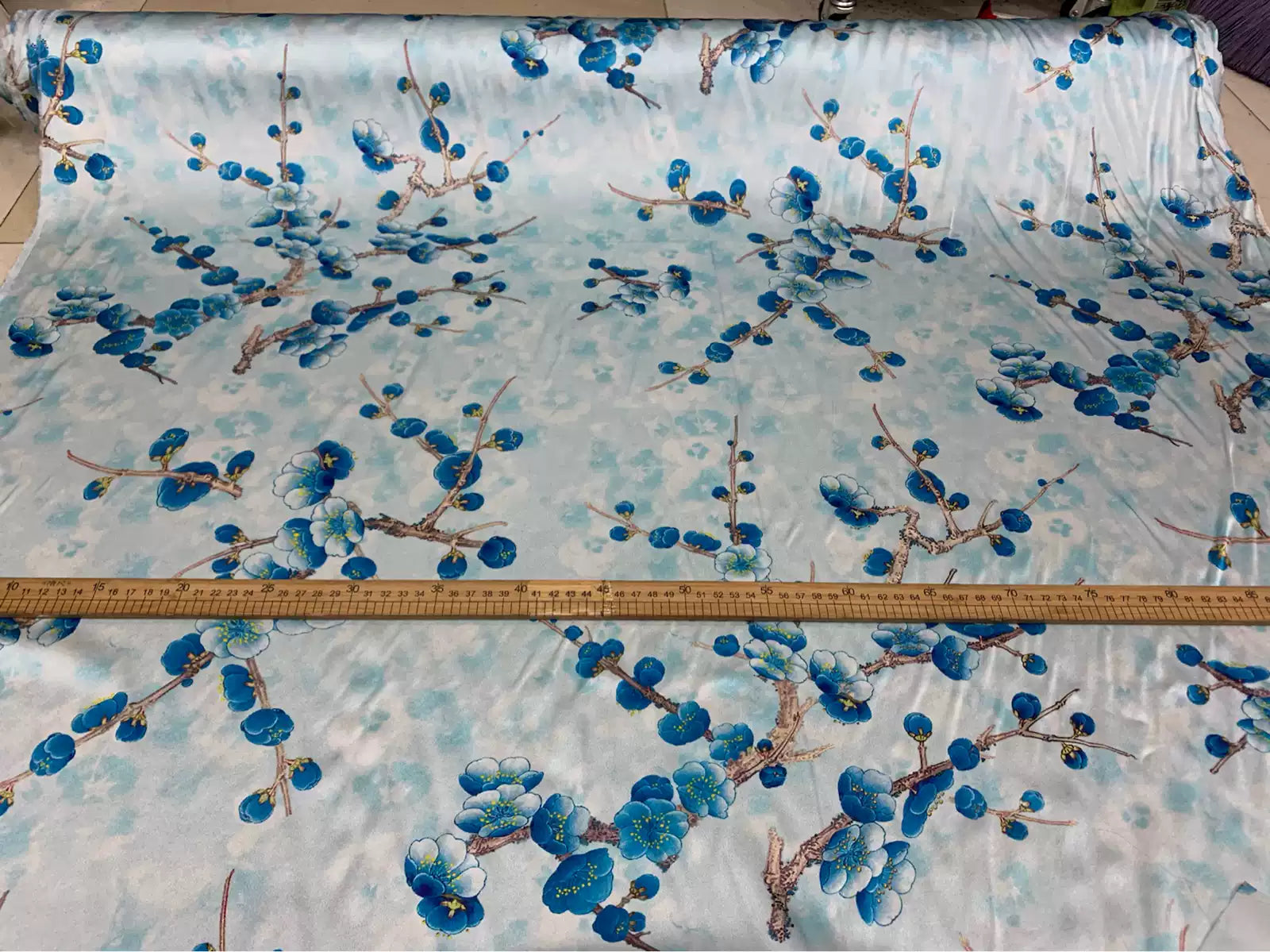 METREE  - 19 Momme Elegant Orchid-colored Plum Tree with White Background Pattern Digital Print Stretch Silk Satin Fabric - 108cm wide by the Yard