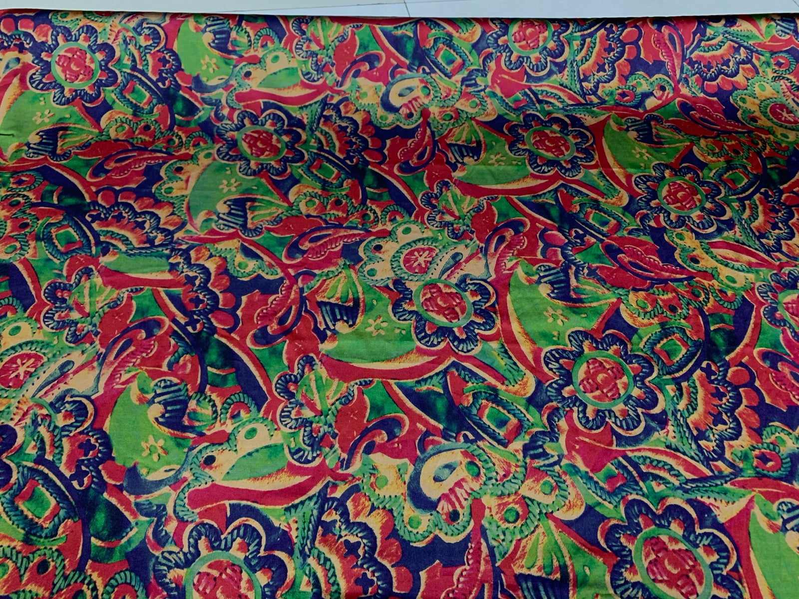 REDLVD - 19 Momme Red and Green Geometric Irregular Pattern Digital Print Stretch Silk Satin Fabric - 108cm wide by the Yard