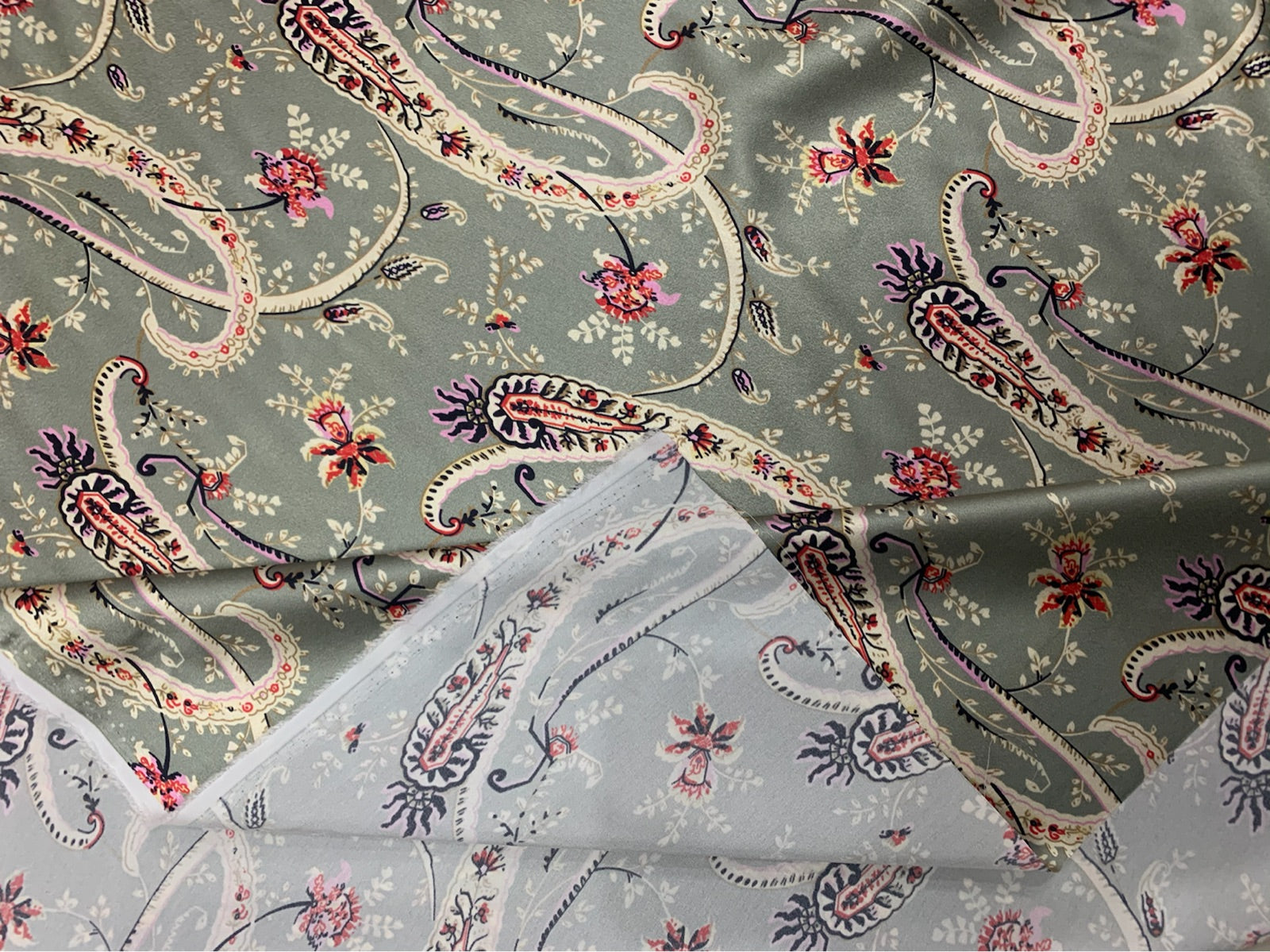 RUYAOG - 19 Momme Cashew Flower Pattern Digital Print Stretch Silk Satin Fabric - 108cm wide by the Yard