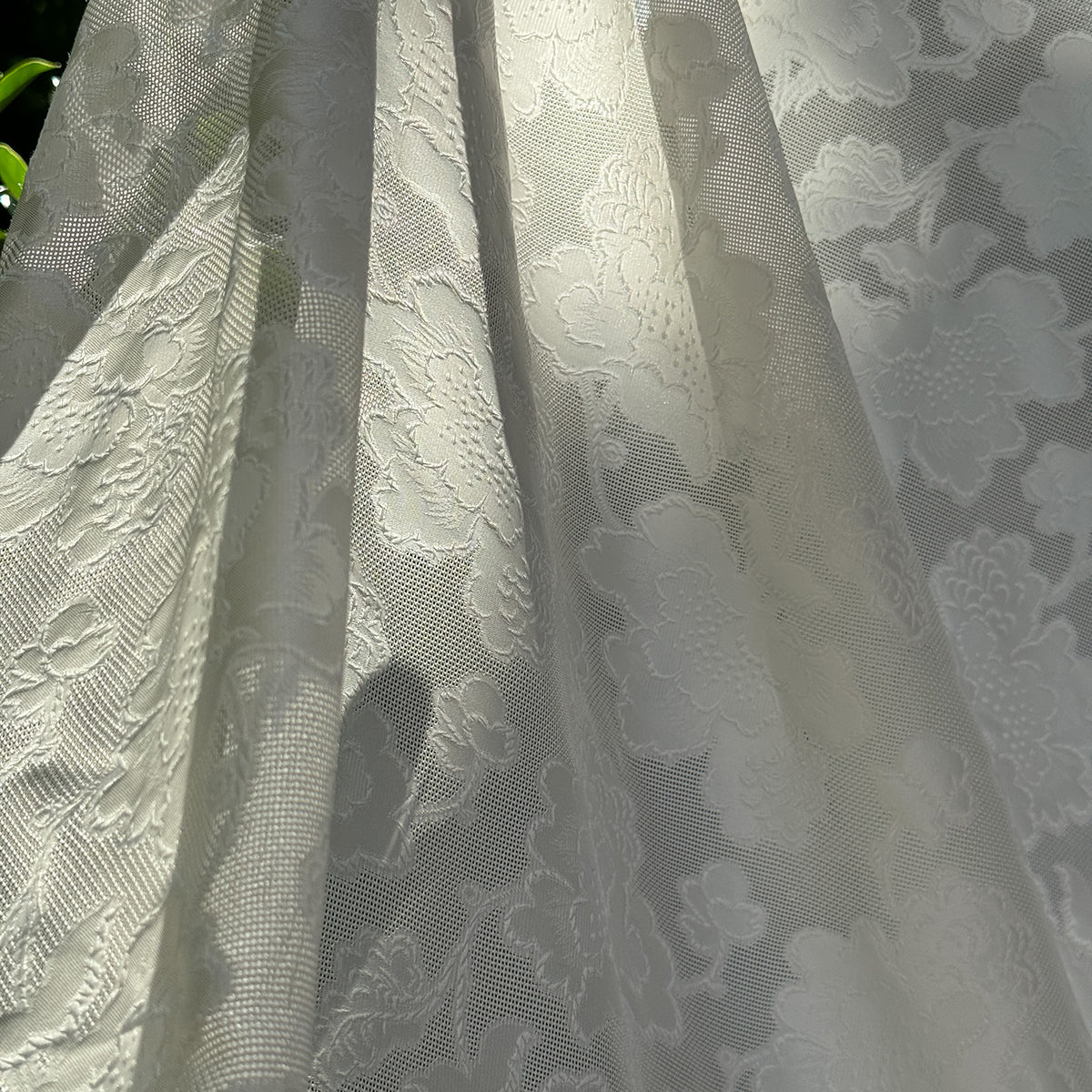 XYSJBWMDB - Leno silk fabric, 25 momme 114cm wide, white peony, 100% mulberry silk