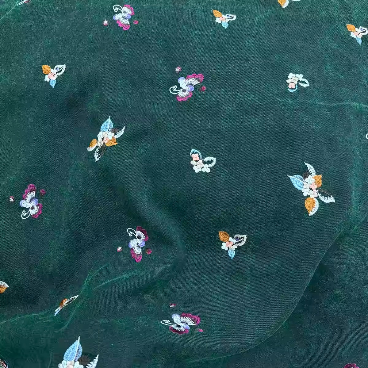 XYZCSCXHD - Embroidered Tussah Mud Silk, Green Butterfly 60 Momme 110cm wide by the Yard
