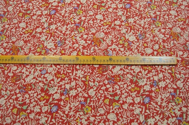 LINGDOU - 19 momme Floral Print Silk Crepe de Chine Fabric - 114cm wide by the Yard