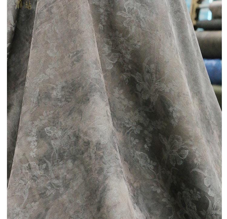 LXZOU - 19 Momme Eco Friendly Plant Dye Jacquard Nostalgic Color Silk Crepe  Silk Blend Rayon Fabric  - 133cm wide by the Yard