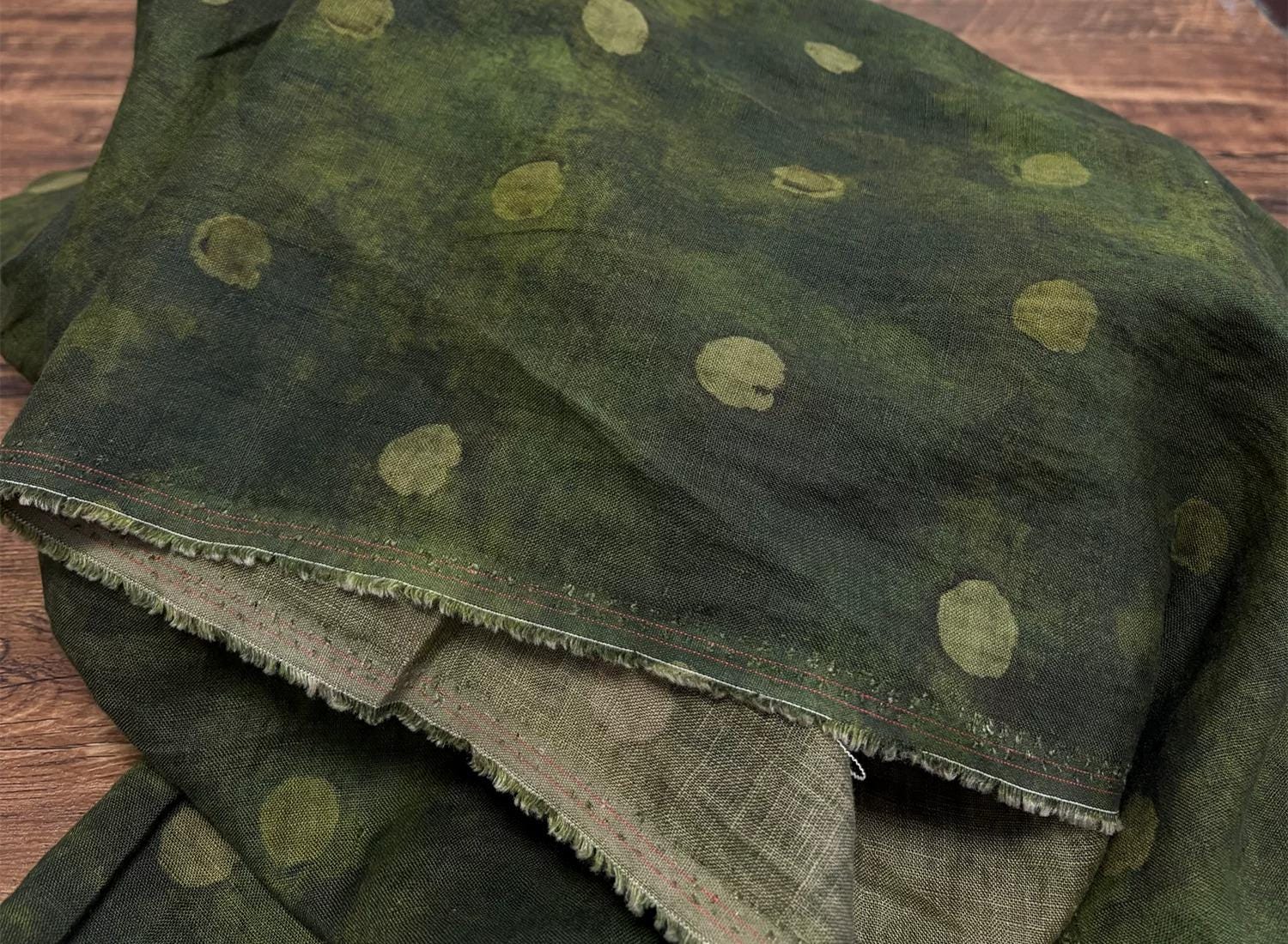 BJIUMO - 100% Linen, Vintage Green Yellow Digital Print, 200 gram 135cm wide by the Yard