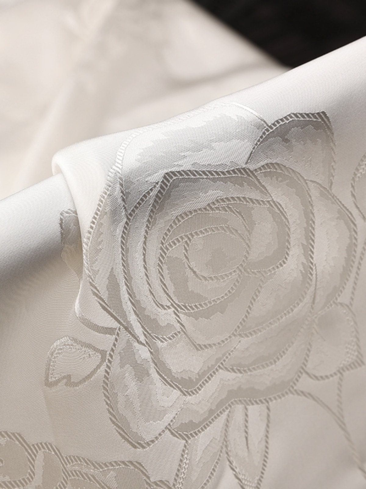 YUYAB  -  Handmade National Style Pattern Elegant Fabric Jacquard Viscose Blend Plant Dye Silk Fabric Silk  - 137 cm wide by the Yard