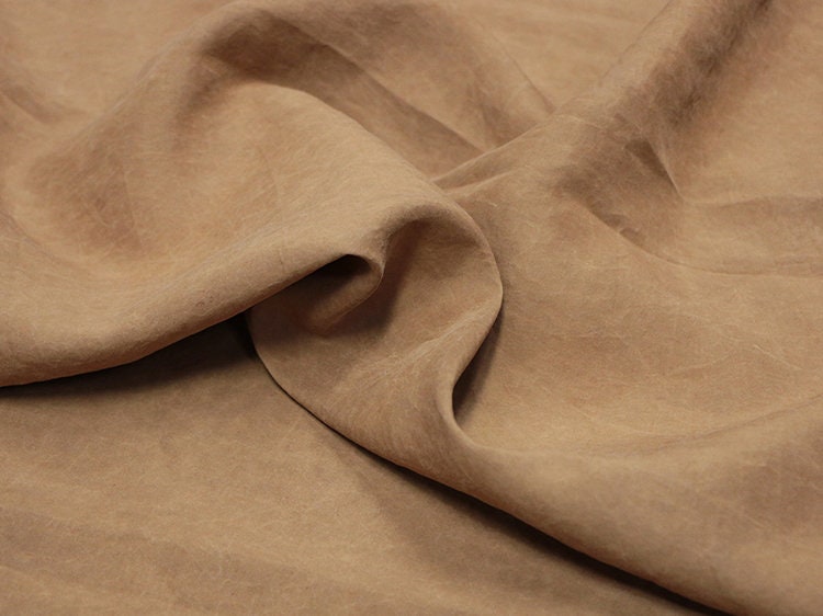 GUILEIWEN - 22 Momme Handmade Plant Dye HongYunSha Silk Fabric, 110cm by the Yard