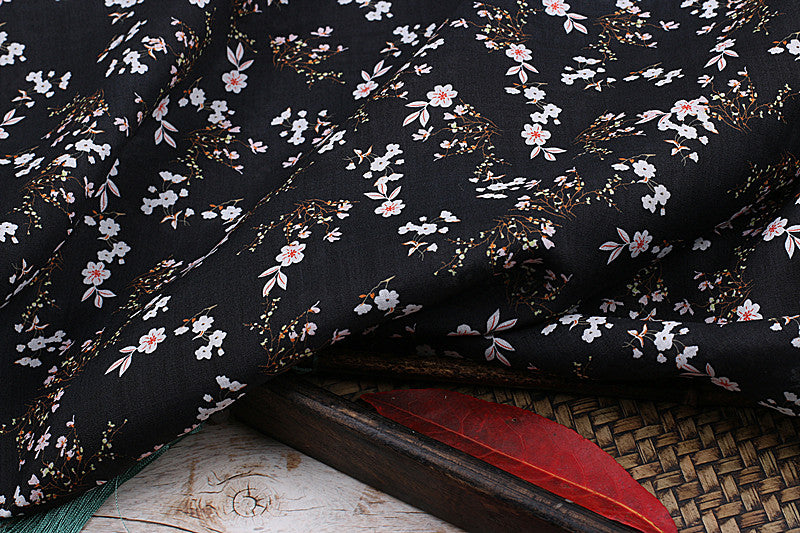 Black Daisy printed 42-count ramie fabric #Color_Black Daisy