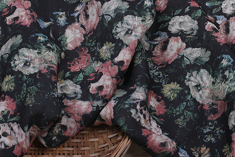 Black Painted Floral printed 42-count ramie fabric #Color_Black Painted Floral