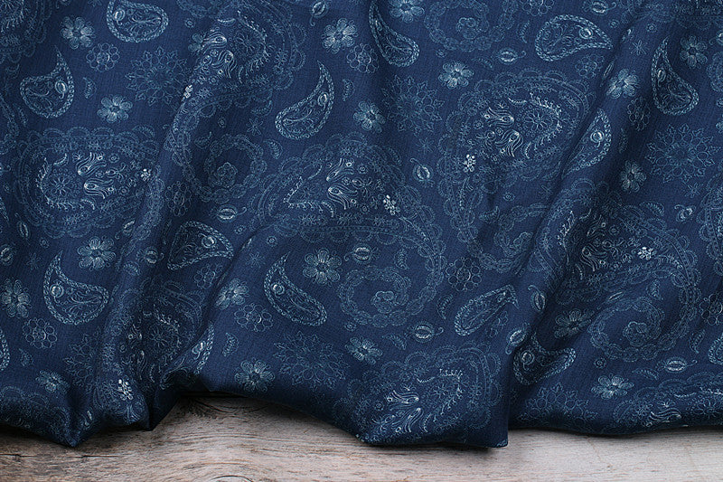 Indigo Paisley printed 42-count ramie fabric #Color_Indigo Paisley