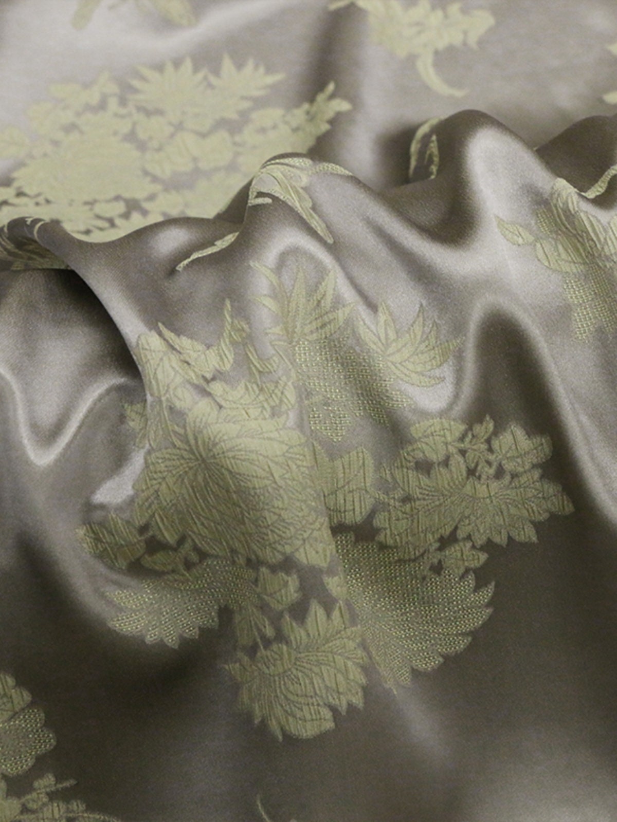 QIAHUI - Handmade Embossed Guanle Crepe Jacquard Stretch Two-Tone Heterochromatic Silk Fabric - 138cm wide by the Yard