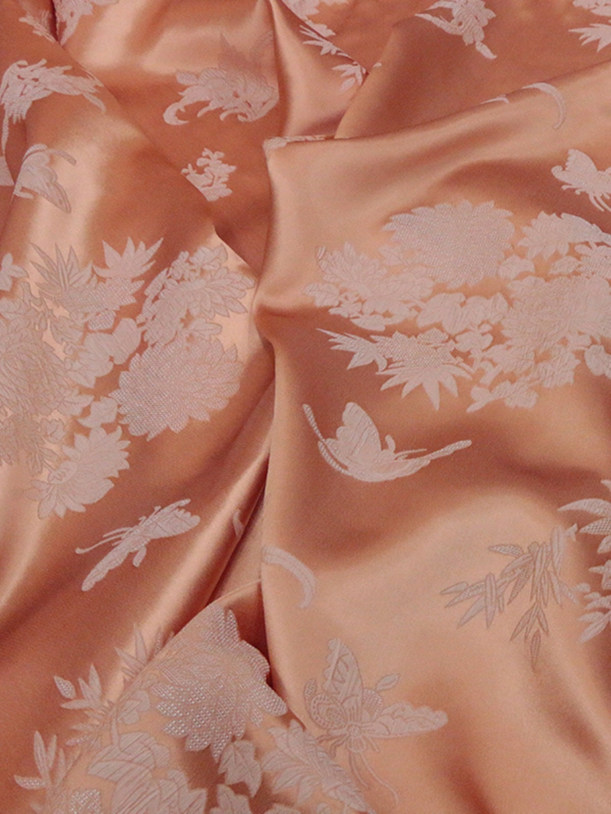 QIAWEI - Handmade Embossed Guanle Crepe Jacquard Stretch Elasticity Silk Fabric - 138cm wide by the Yard