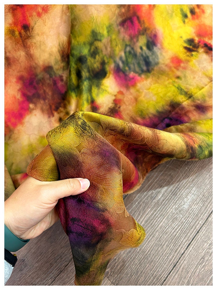 SUNRNML - Handmade 25 Momme HUALUO Jacquard Mud Silk Fabric (Openwork texture) - 113cm by the Yard