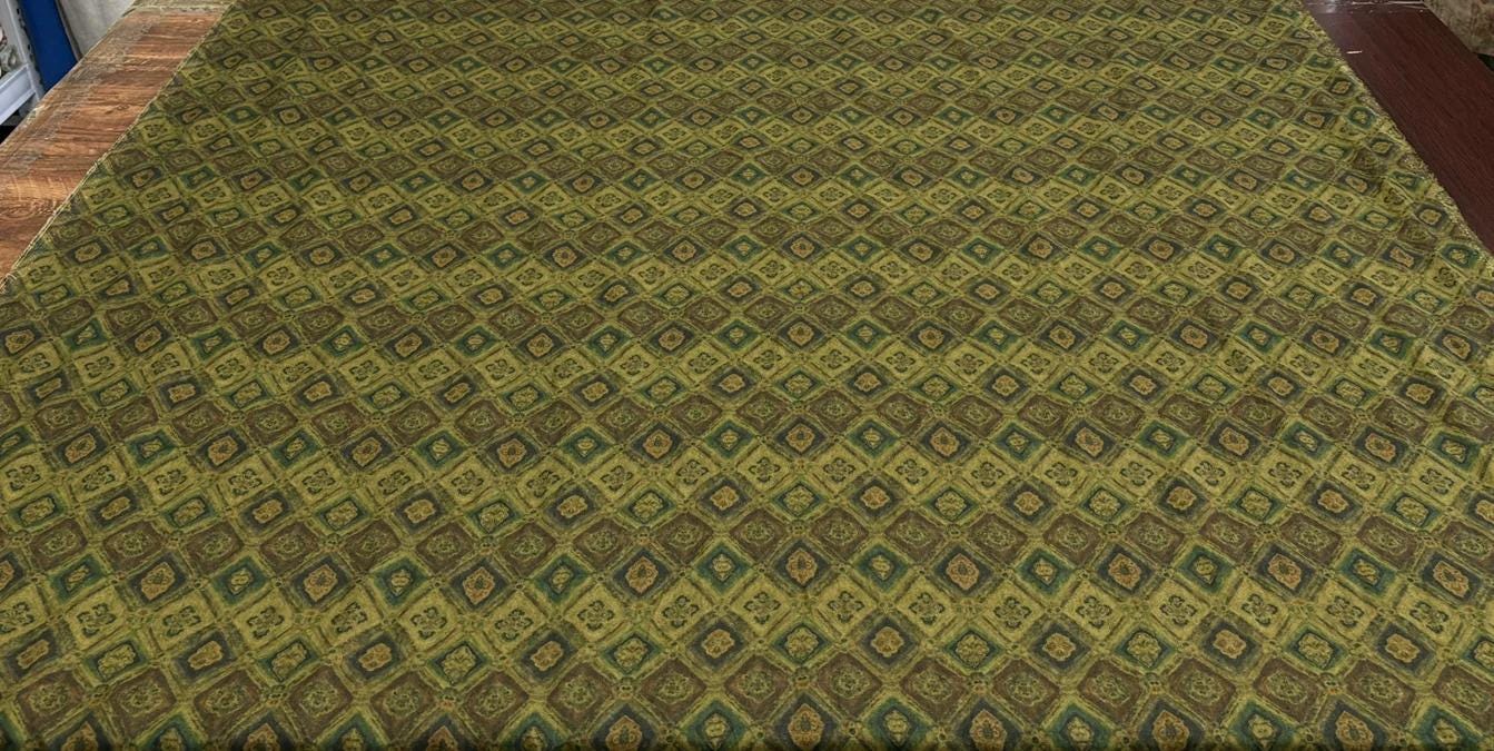 BJLVMN - 100% Linen, Vintage Style Digital Print, 200 gram 135cm wide by the Yard
