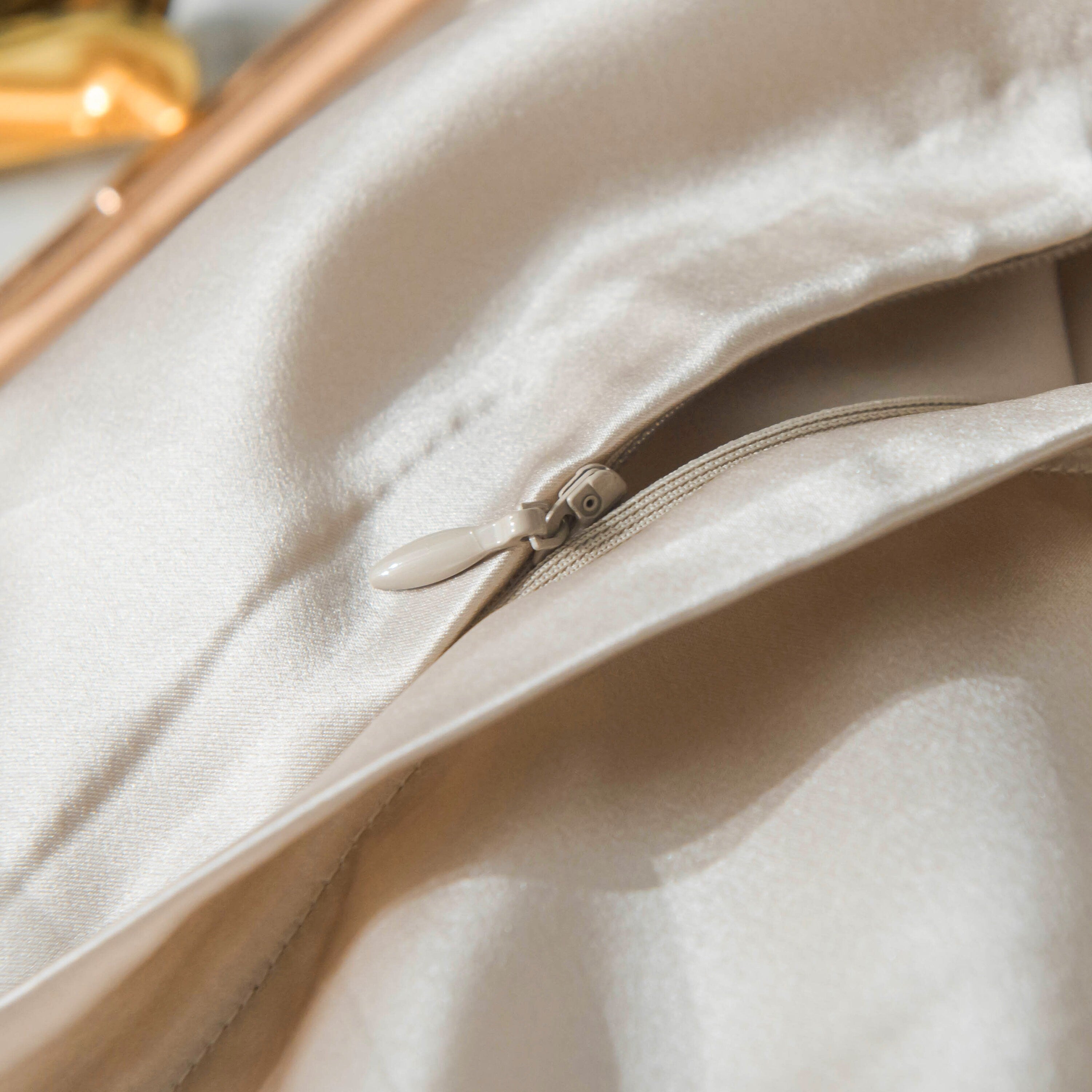 Pure silk duvet cover in Cream Coffee, 22 momme thickness, Smooth, Natural, Sleep beauty Silk Bedding for King, queen, custom size.