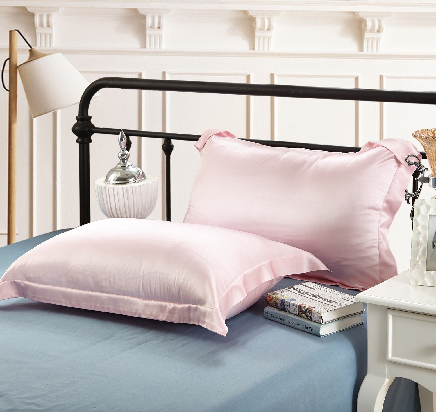 19mm Silk Pillowcase,  Handmade with 100% 6A Pure Silk, Beauty Sleep Anti Ageing/Wrinkles, for King, Queen, Customized sizes Bedding.