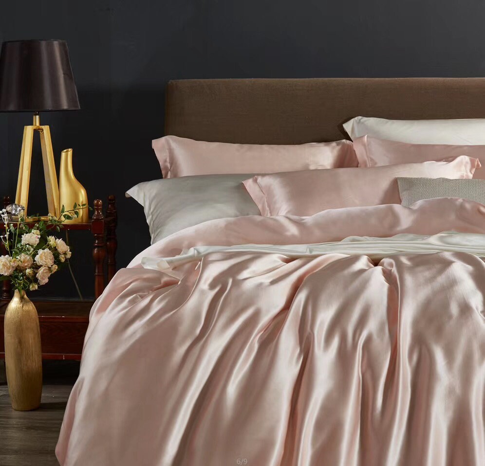 RESERVED ORDER - Sakura Pink Set - 100% Pure 6A Silk, 25mm smooth, natural, sleep beauty Silk Bedding for King, queen, custom size.