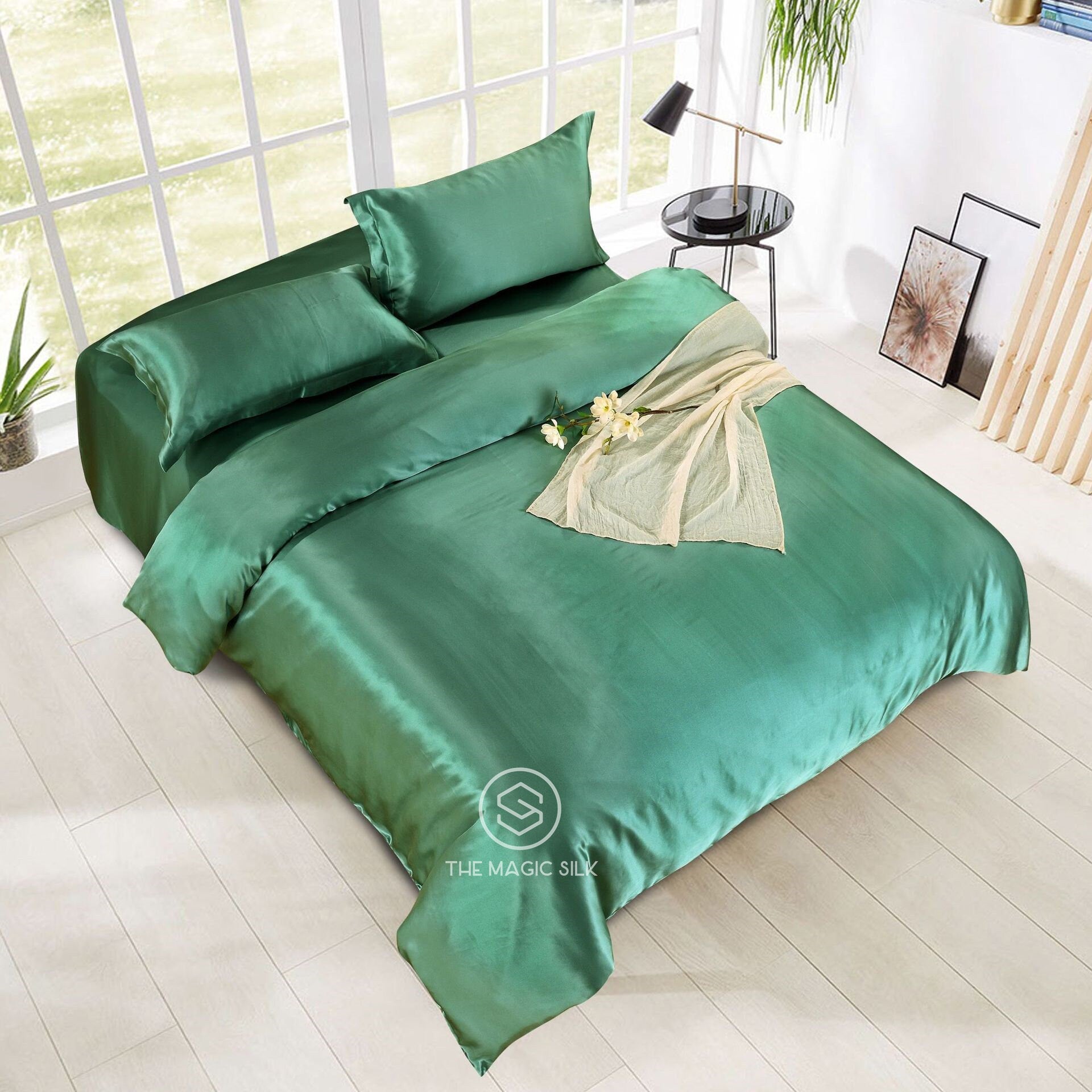 LUCKY GREEN - 16 Momme 100% Silk Bedding 4pcs Suite