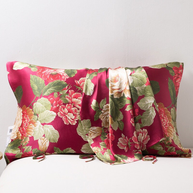 Vintage Style Floral Design 100% Mulberry Silk Pillow Slip,Luxury Silk Pillow Cover,Beautiful 2 Pieces Queen Size Gift Silk Pillowcase.