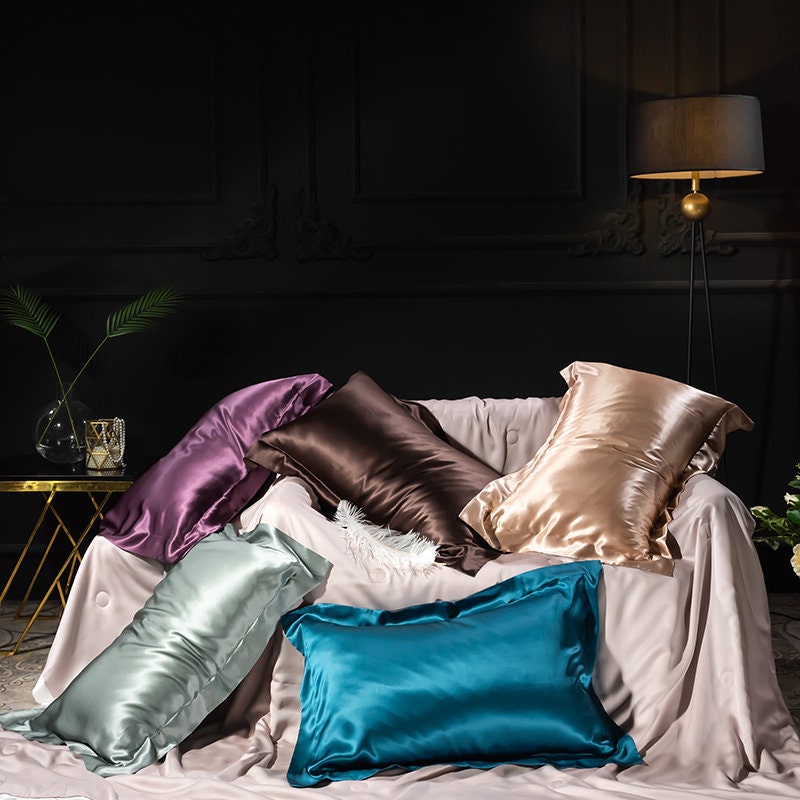 Best Gift for Her Top luxurious silk pillowcase 100% pure silk pillow cover in 17 solid colors, 2 pieces (One pair gift)