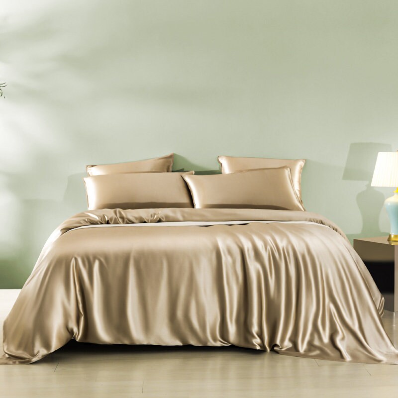 Navy Blue vs Silver Gray - 22 Momme 100% Mulberry Silk Bedding Set 4 pieces