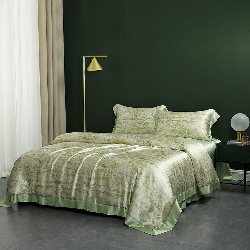 XIANSHAN - 19 Momme Silk Bedding Suite 4pcs