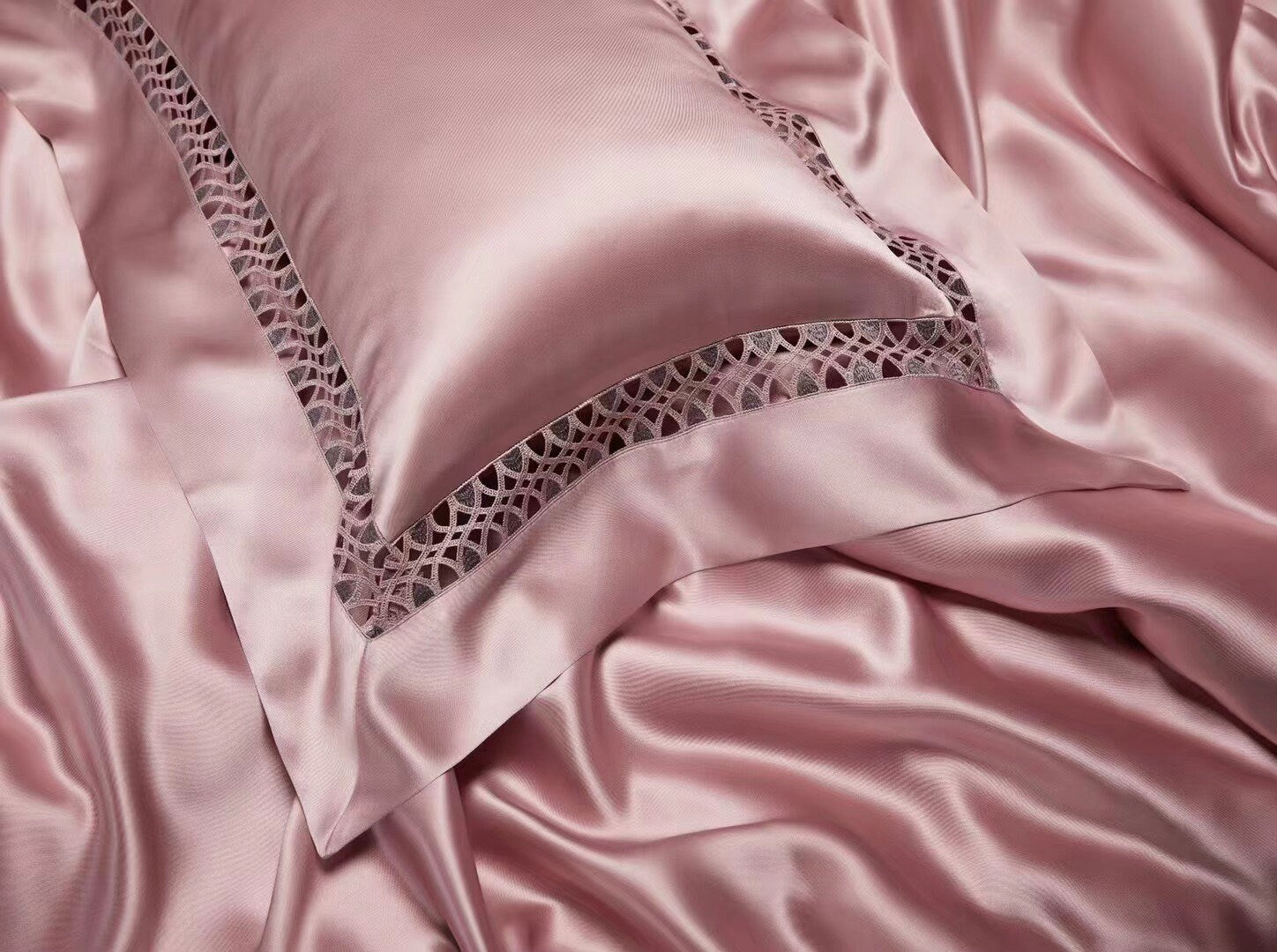 Anna Pink - 25 momme Lace Silk bedding Set 4pcs - 1x Duvet Cover, 1x Sheet, 2x Pillowcases, 100% SILK