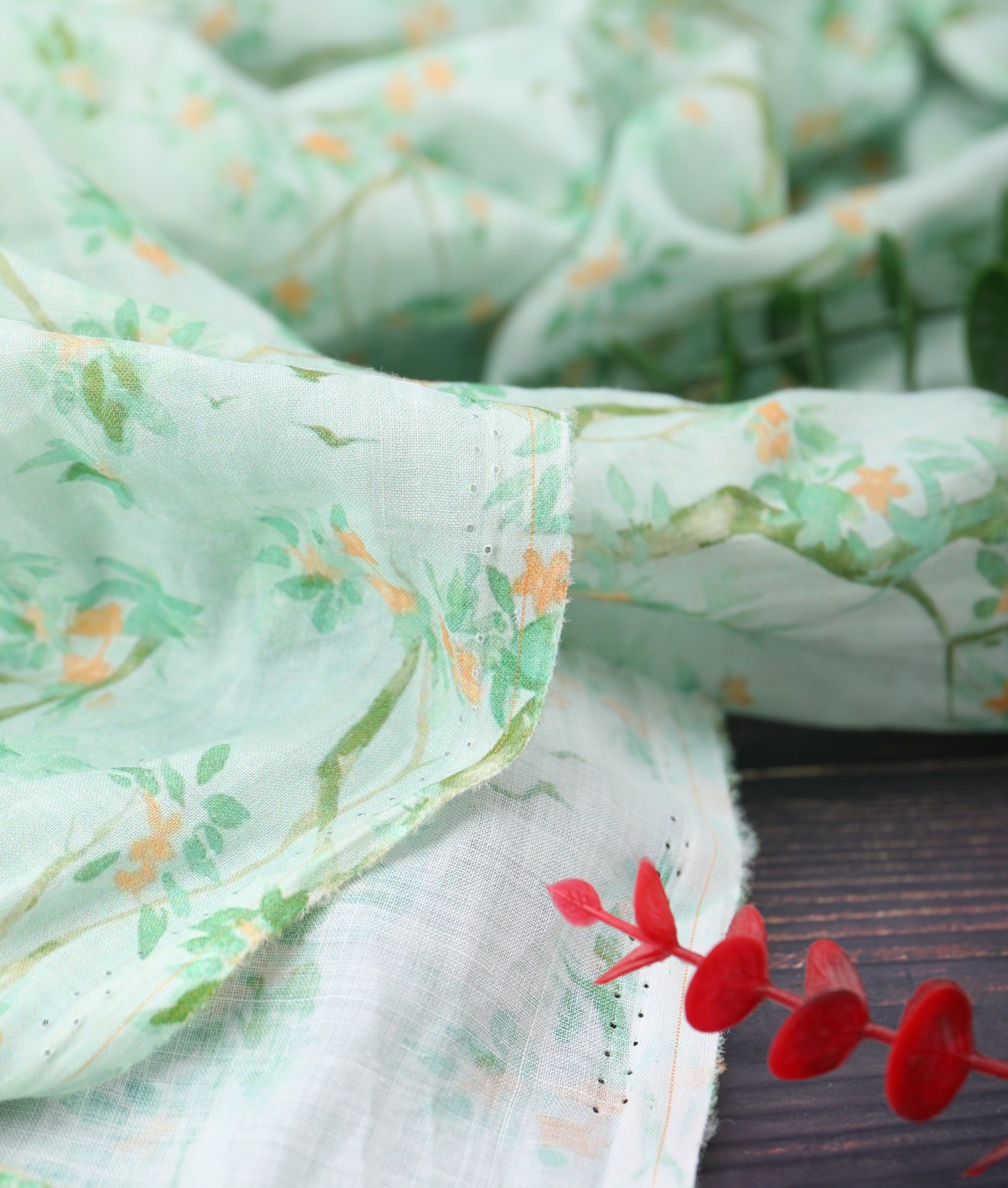 FANXI - Digital Printing 42 Thread Count Ramie Fabric - 140cm wide by the Yard